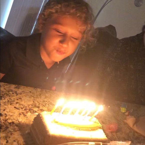 Welcome to my closet & thank you for stopping by! - Picture 4 of 4